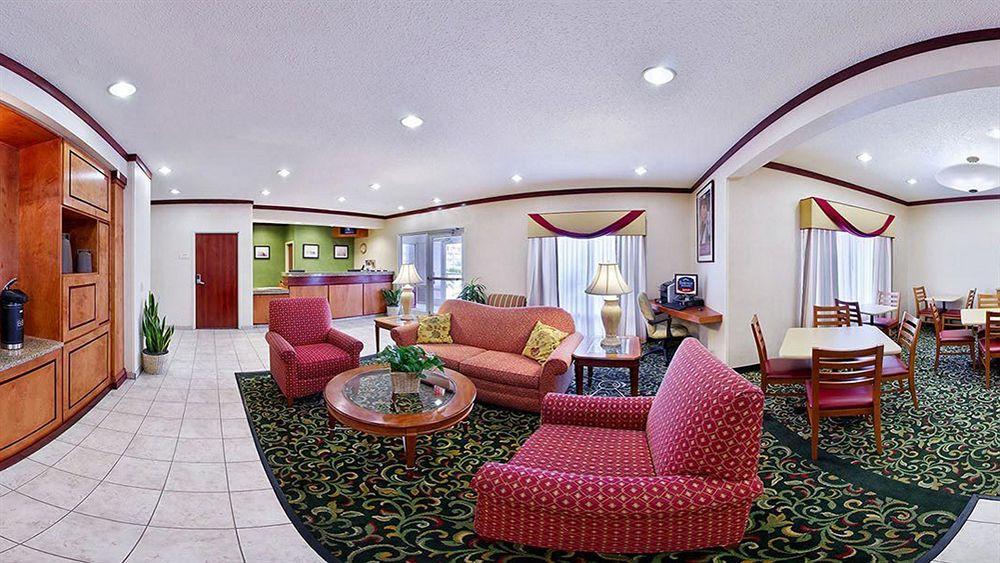 Fairfield Inn & Suites Austin University Area Екстериор снимка